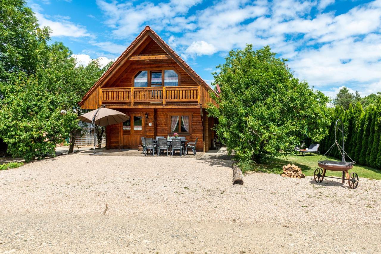 Vila Ferienblockhaus Glocker - Hof Leibertingen Exteriér fotografie